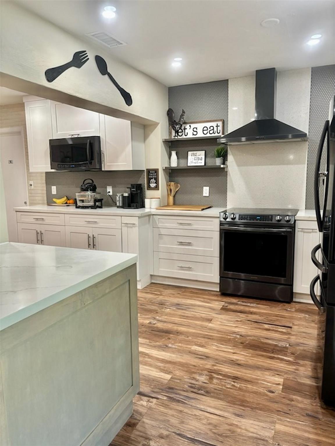 COOPER ESTATES SEC 1 - Residential
