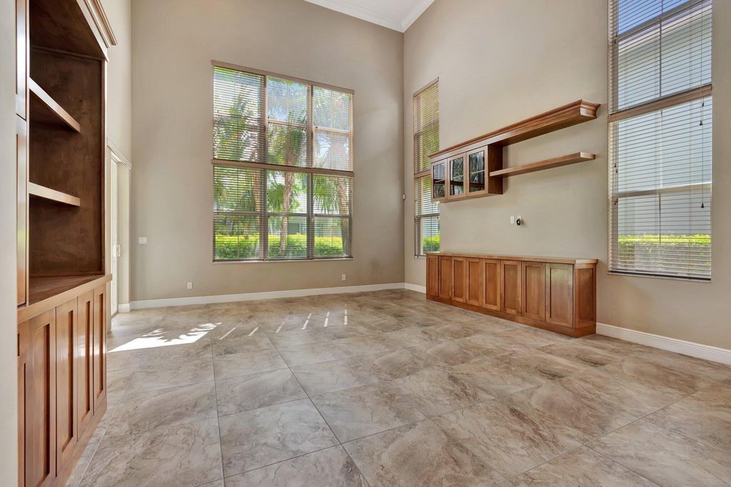 Photo of 2132 Wells Place, Palm Beach Gardens, FL 33418 (MLS # R11016865)