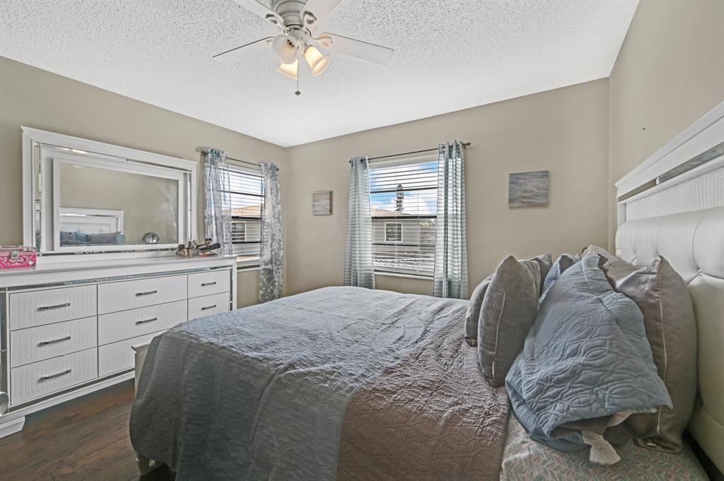 Lakeside Green - Residential