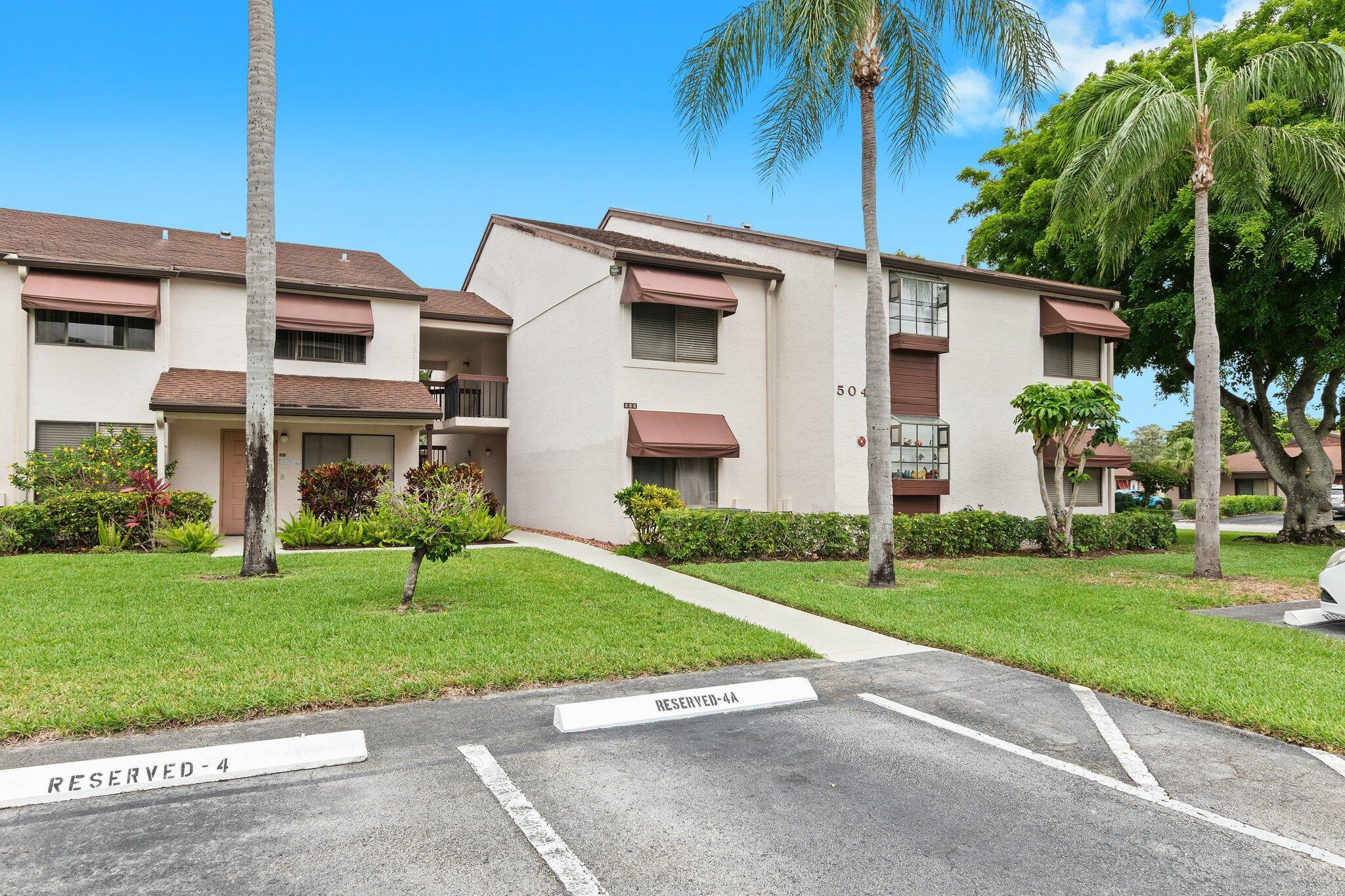 5040 Rose Hill Drive 206