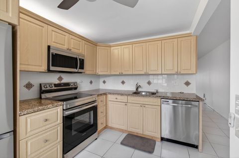 1036 Hythe B B Boca Raton FL 33434