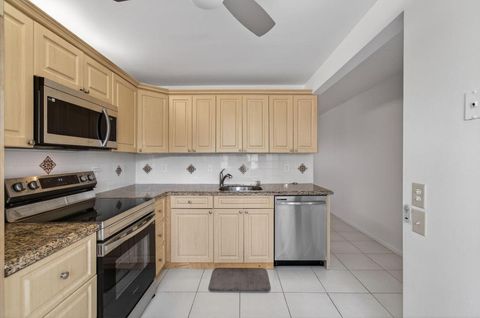 1036 Hythe B B Boca Raton FL 33434