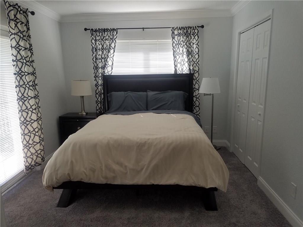 Edgewater Estates 40-7 B - Residential Lease