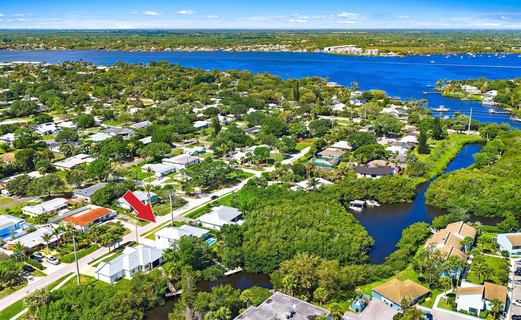 Photo of 228 SW Indian Groves Drive, Stuart, FL 34994 (MLS # B26025379)