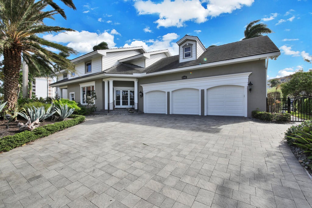 Photo of 2782 NE 3rd Street, Pompano Beach, FL 33062 (MLS # B26084832)