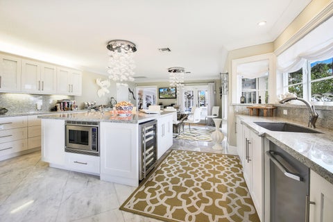 Tiny photo for 2782 NE 3rd Street, Pompano Beach, FL 33062 (MLS # B26084832)