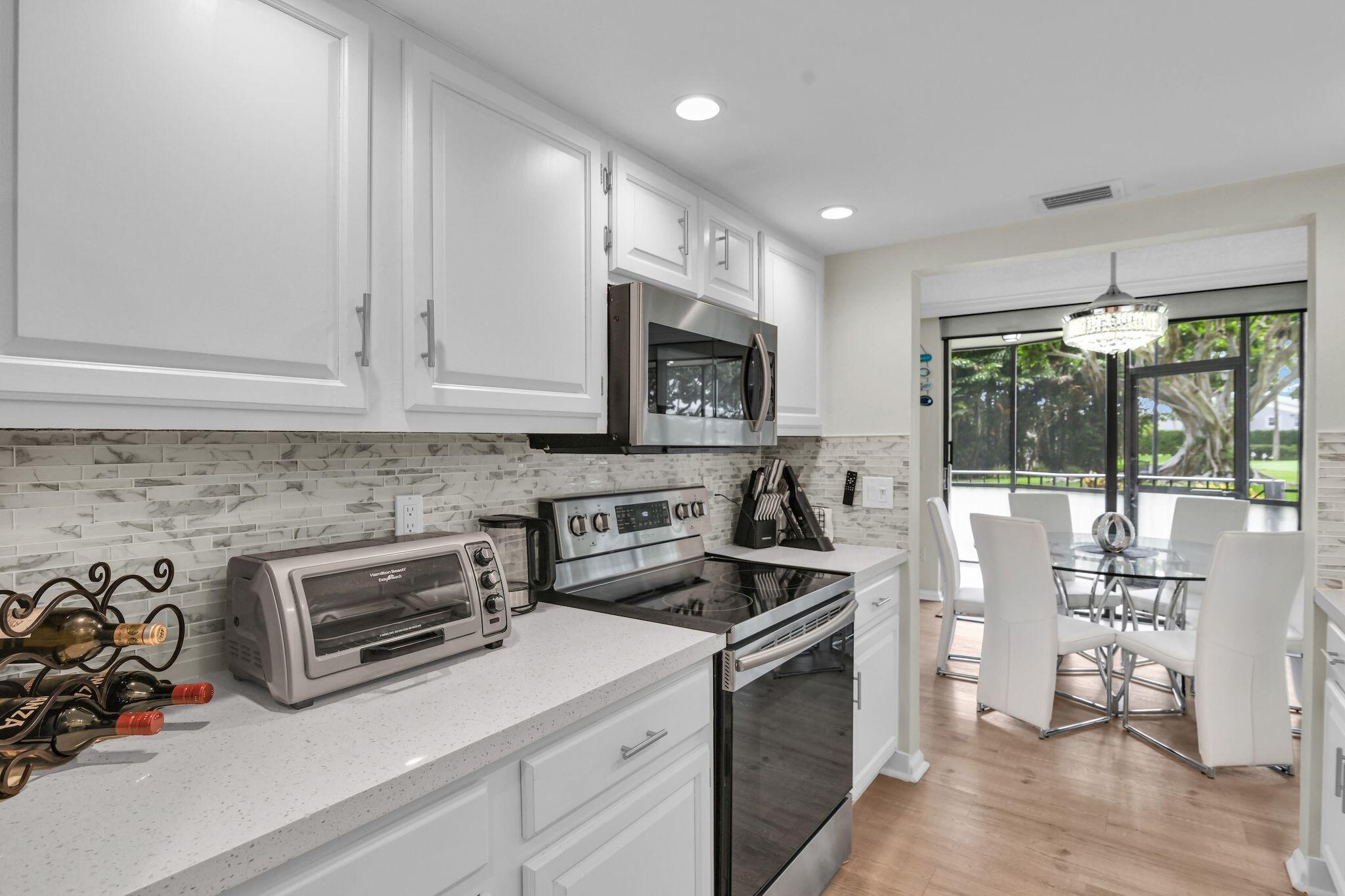 Properties | Stephanie Kaufman 899 Jeffery Street 109