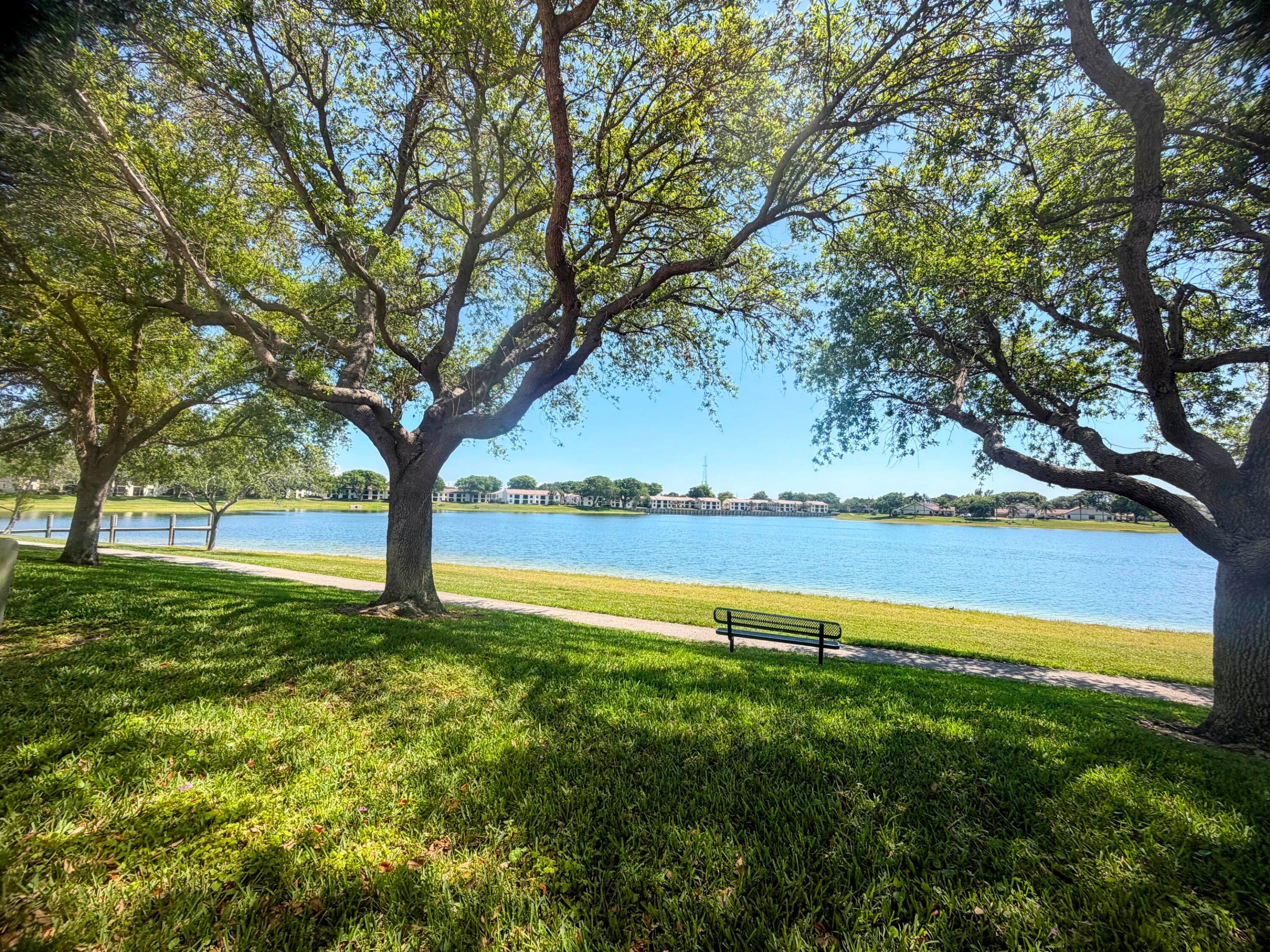 LAKE WINDWOOD CONDO - Residential
