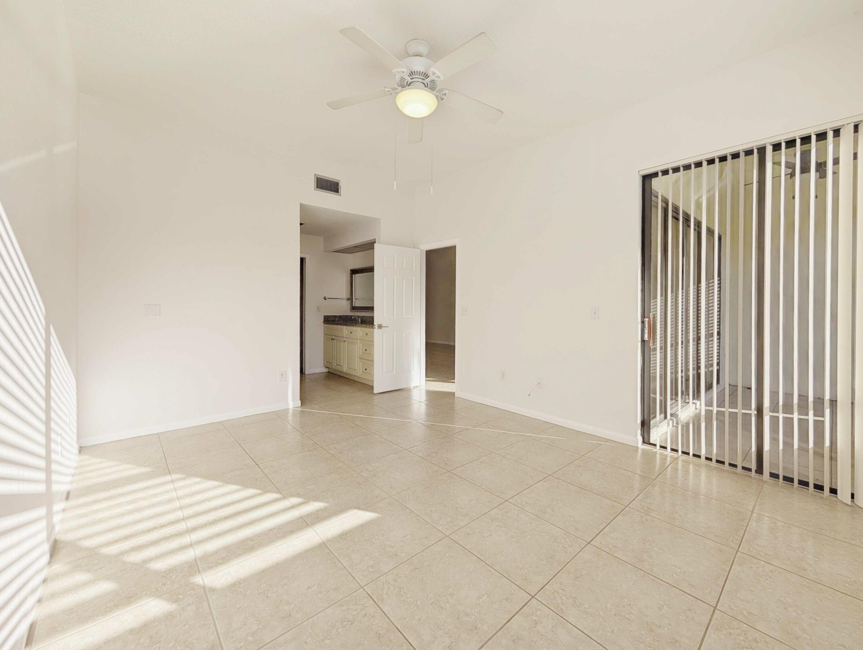 LA PAZ AT BOCA POINTE - Residential Lease