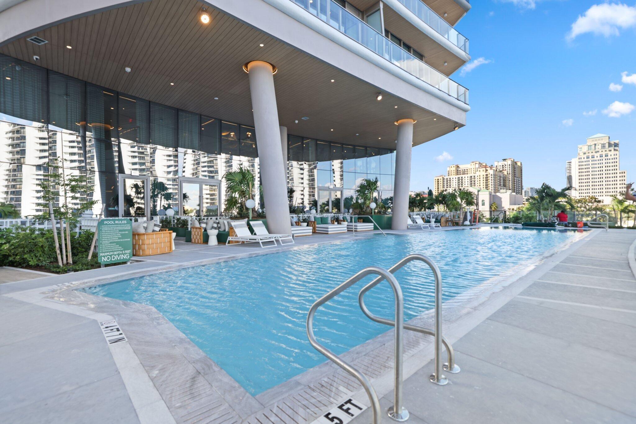 FORTE ON FLAGLER - Residential