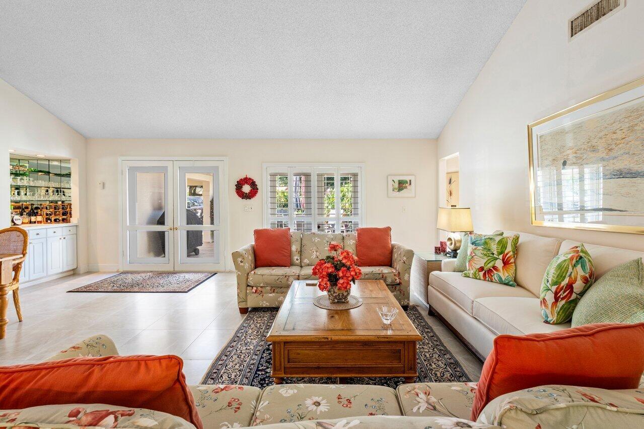 QUAIL RIDGE - Residential