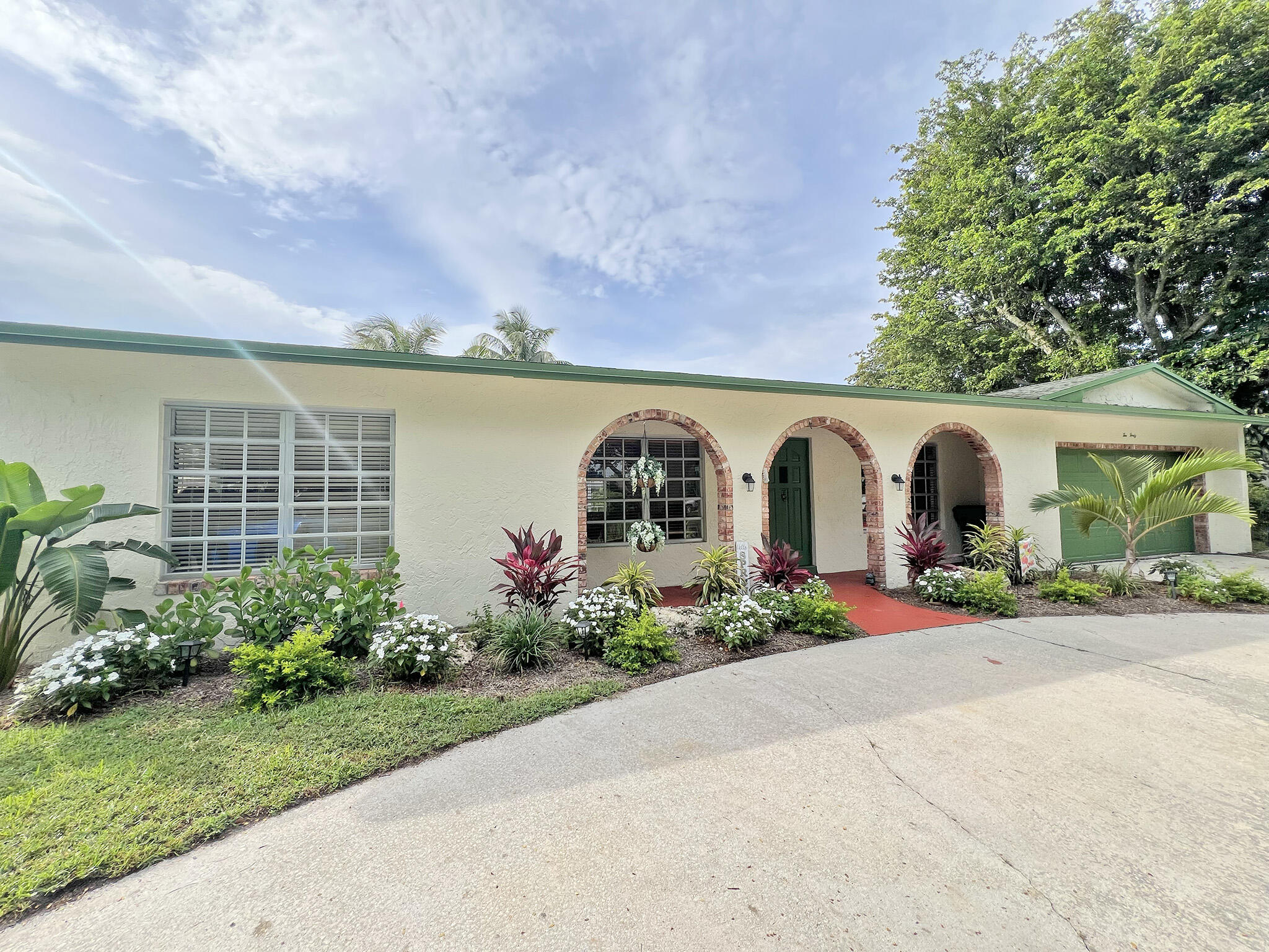 COCONUT CREEK 10TH SEC - Residential