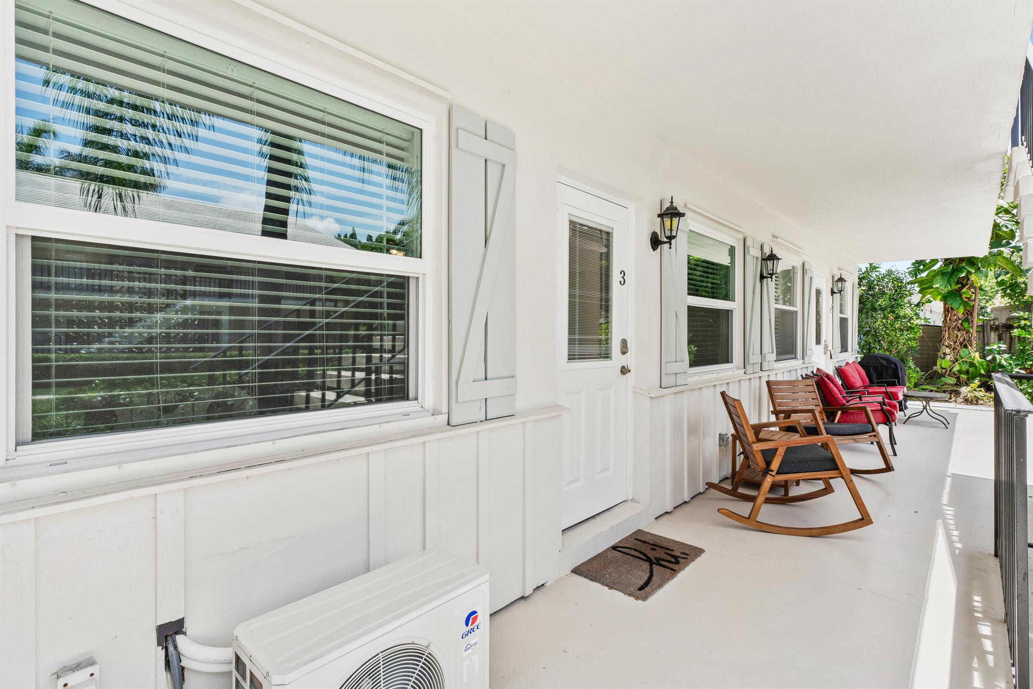 100 Bravado Lane 3