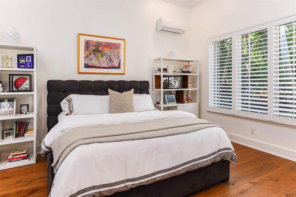 OLD PALM 4 - Residential