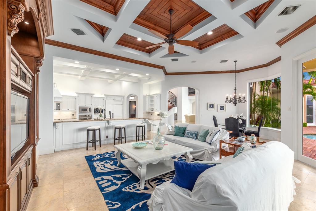 ADMIRALS COVE - Residential