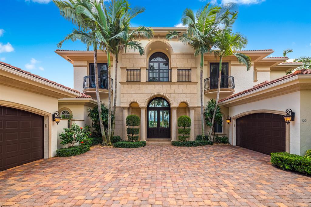 ADMIRALS COVE - Residential