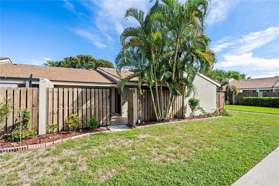 Meadows 300 - Residential Lease