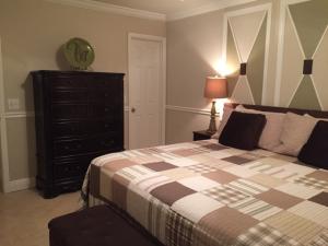 KINGS POINT FLANDERS A TH - Residential Lease