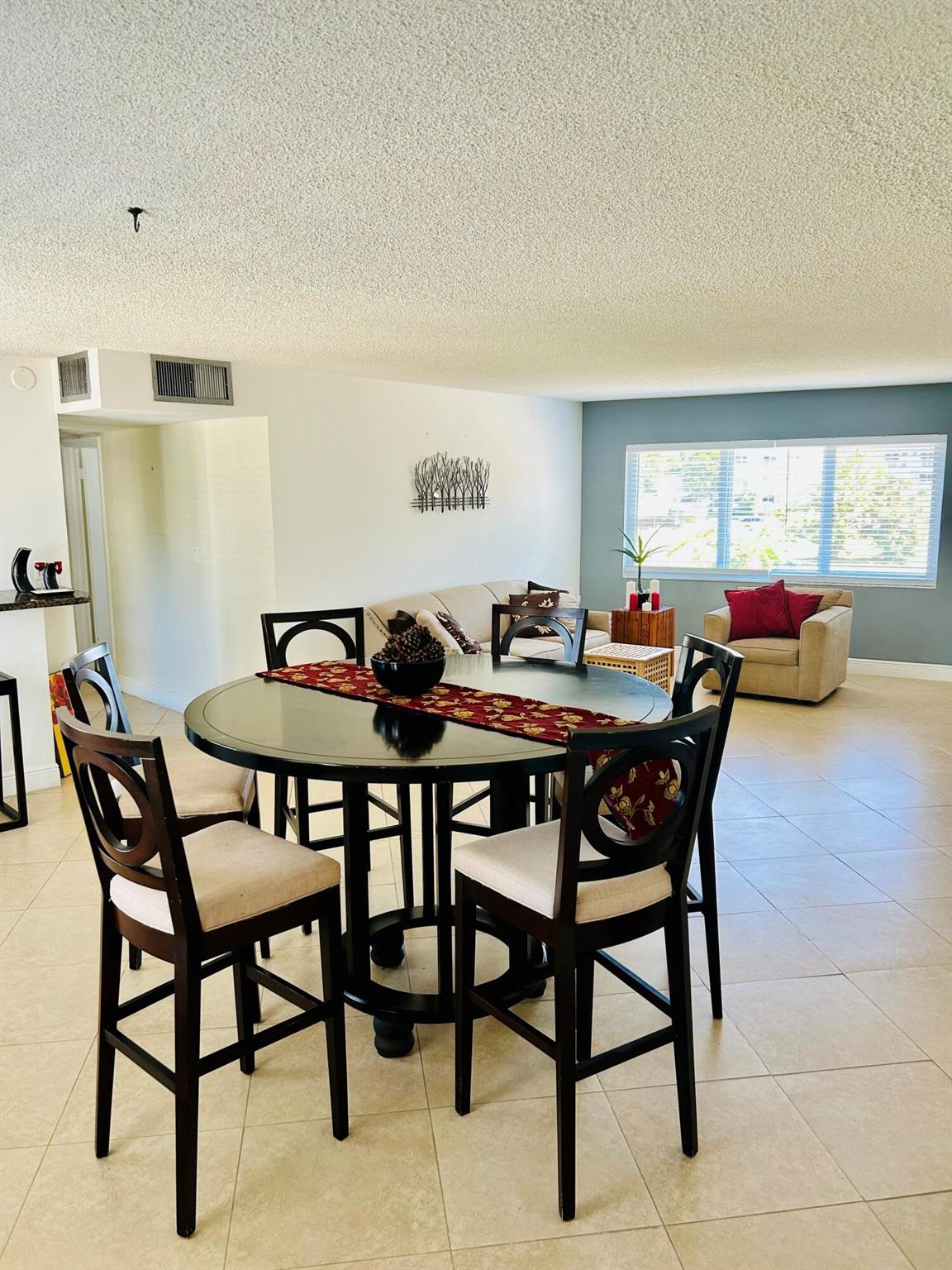 NAUTICAL TOWERS CONDO - Residential Lease