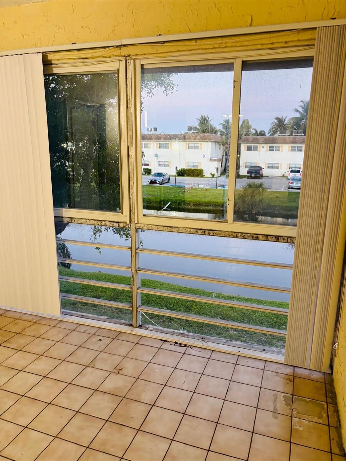 Wood Hue II Condo - Residential Lease