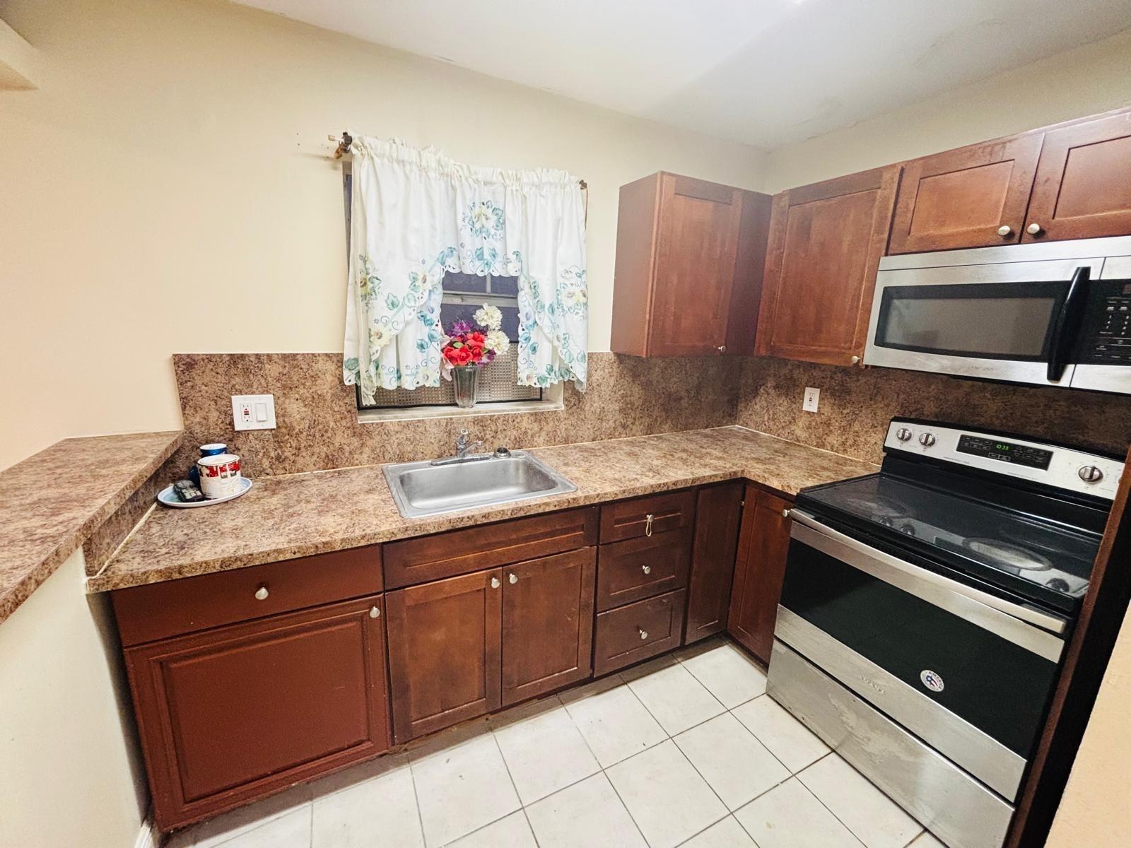 Wood Hue II Condo - Residential Lease