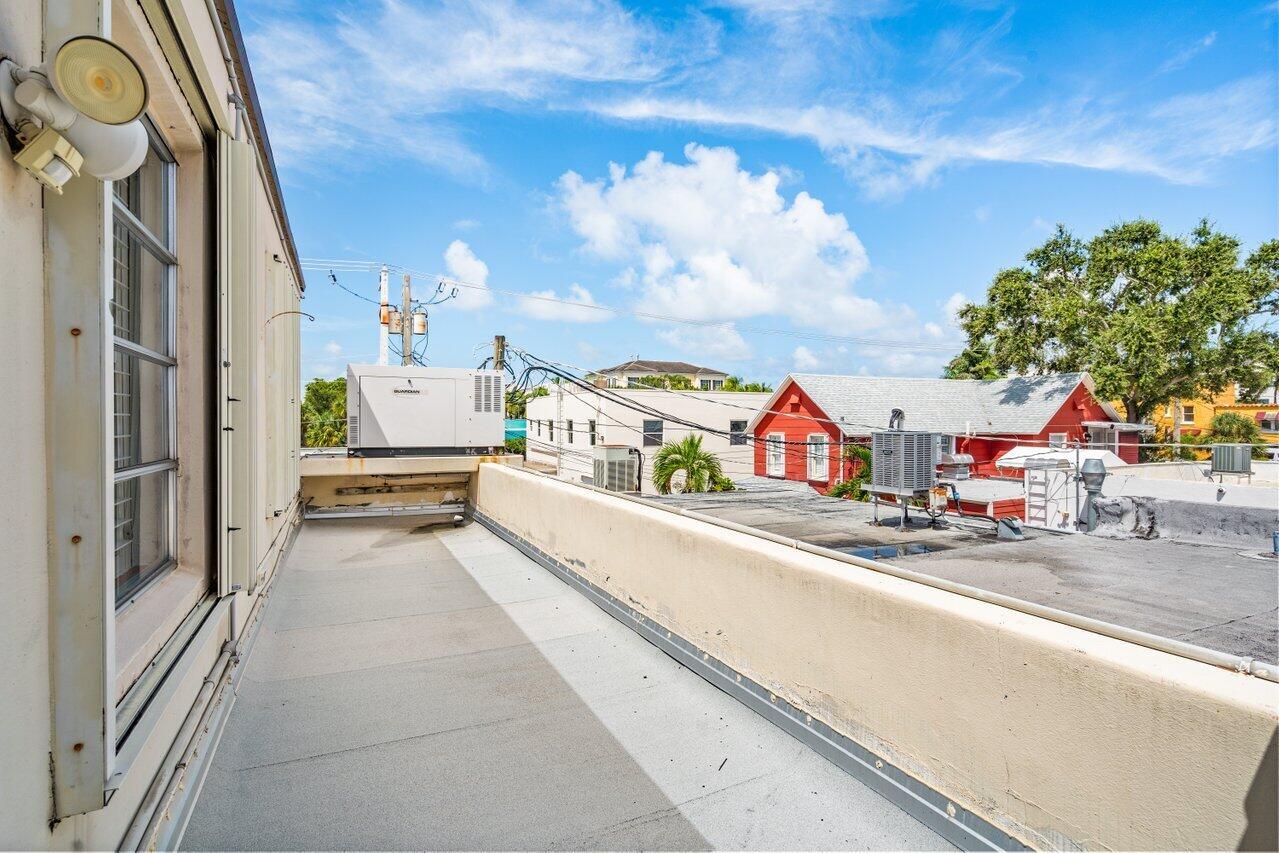 BLAIRS DOWNTOWN CONDO - Residential