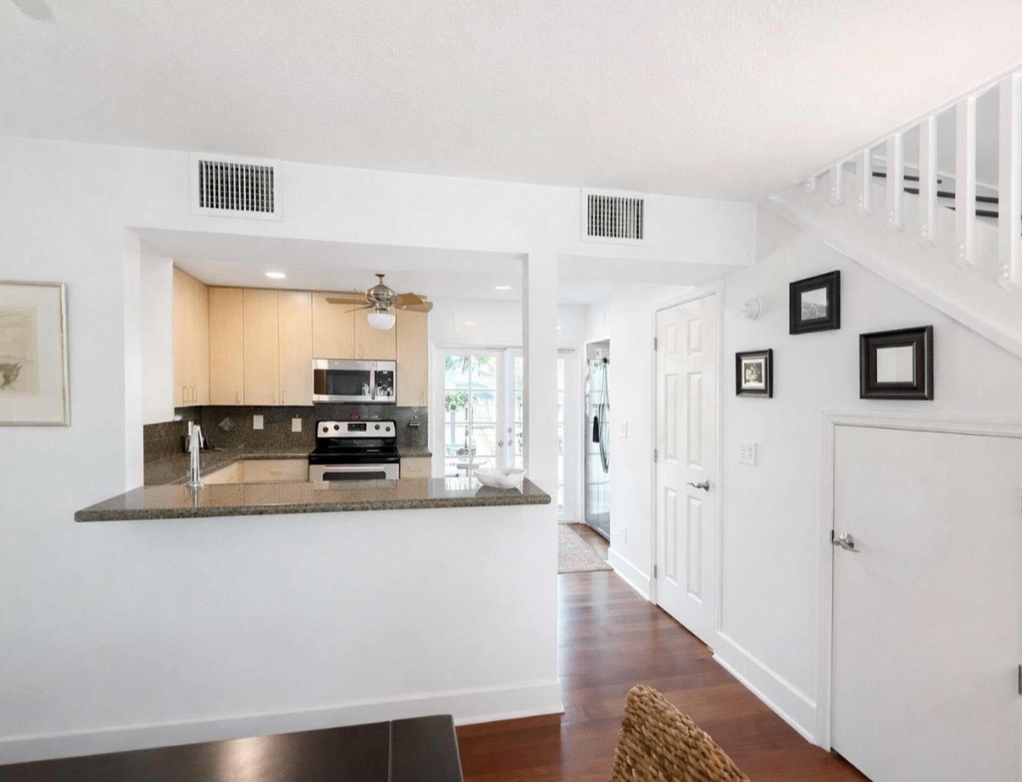 TAMERLANE - Residential