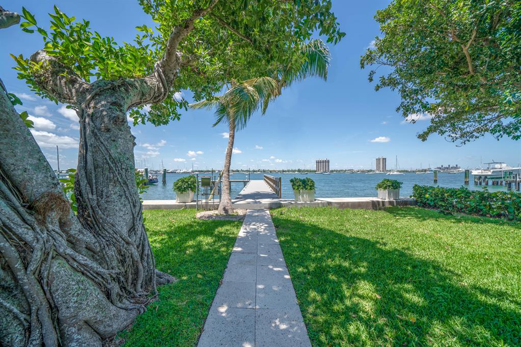 EL ENCANTO 2 - Residential