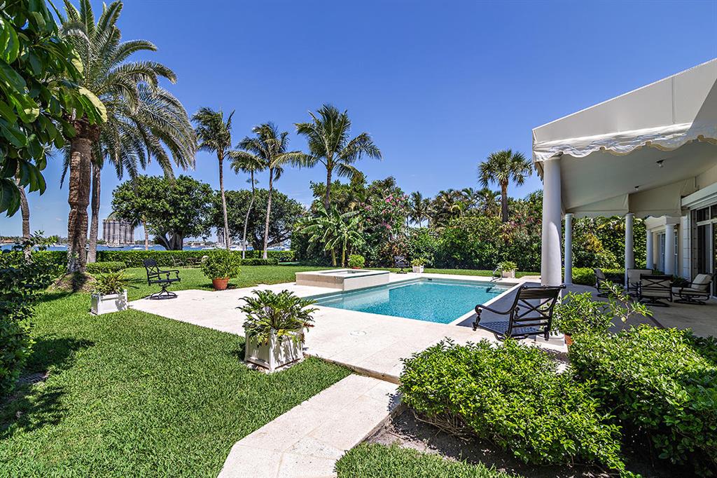 EL ENCANTO 2 - Residential