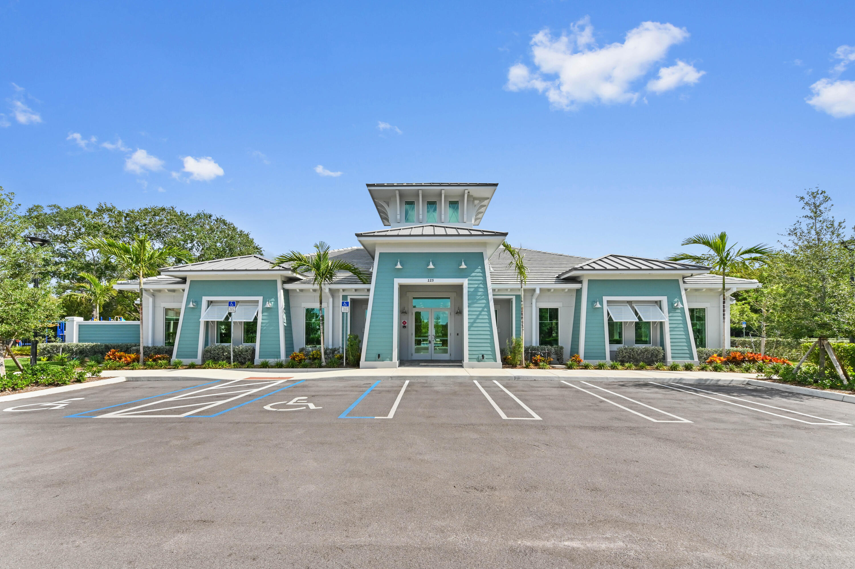 SHERWOOD FOREST - Residential