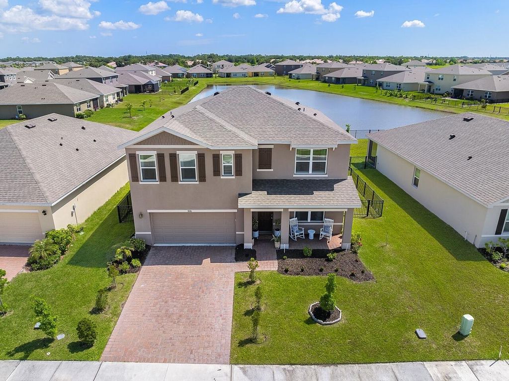 Photo of 1046 Dugan Circle SE, Palm Bay, FL 32909 (MLS # B26024246)
