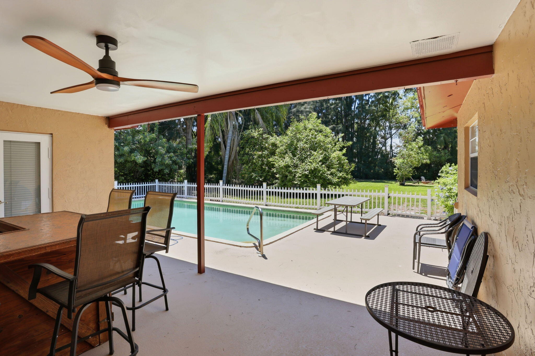 FLORIDA GARDENS 2 - Residential