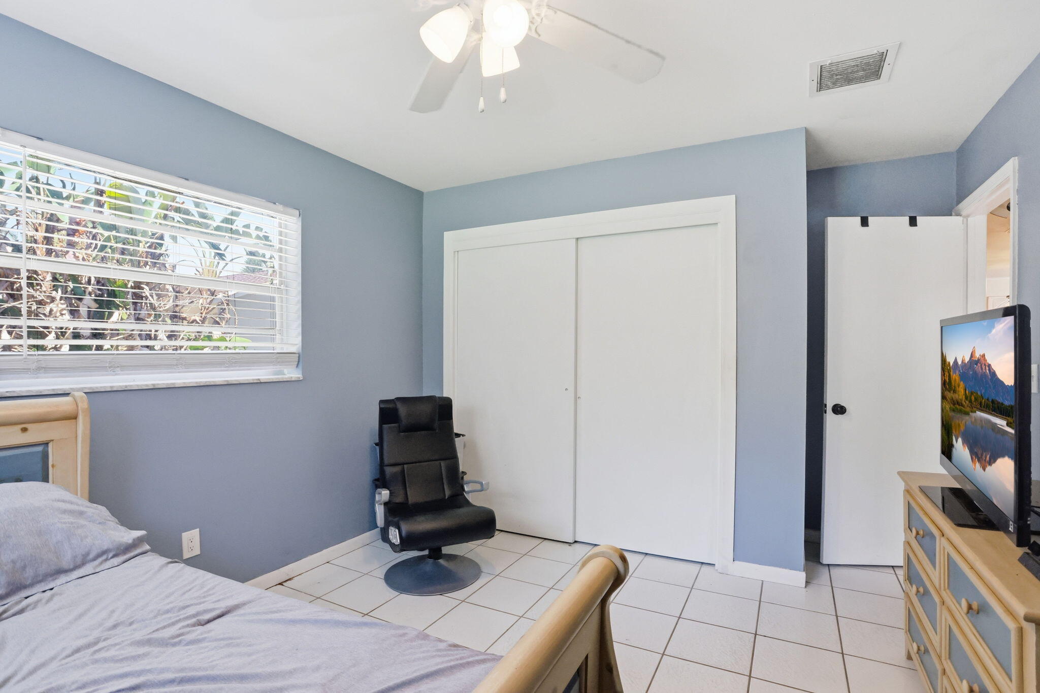FLORIDA GARDENS 2 - Residential