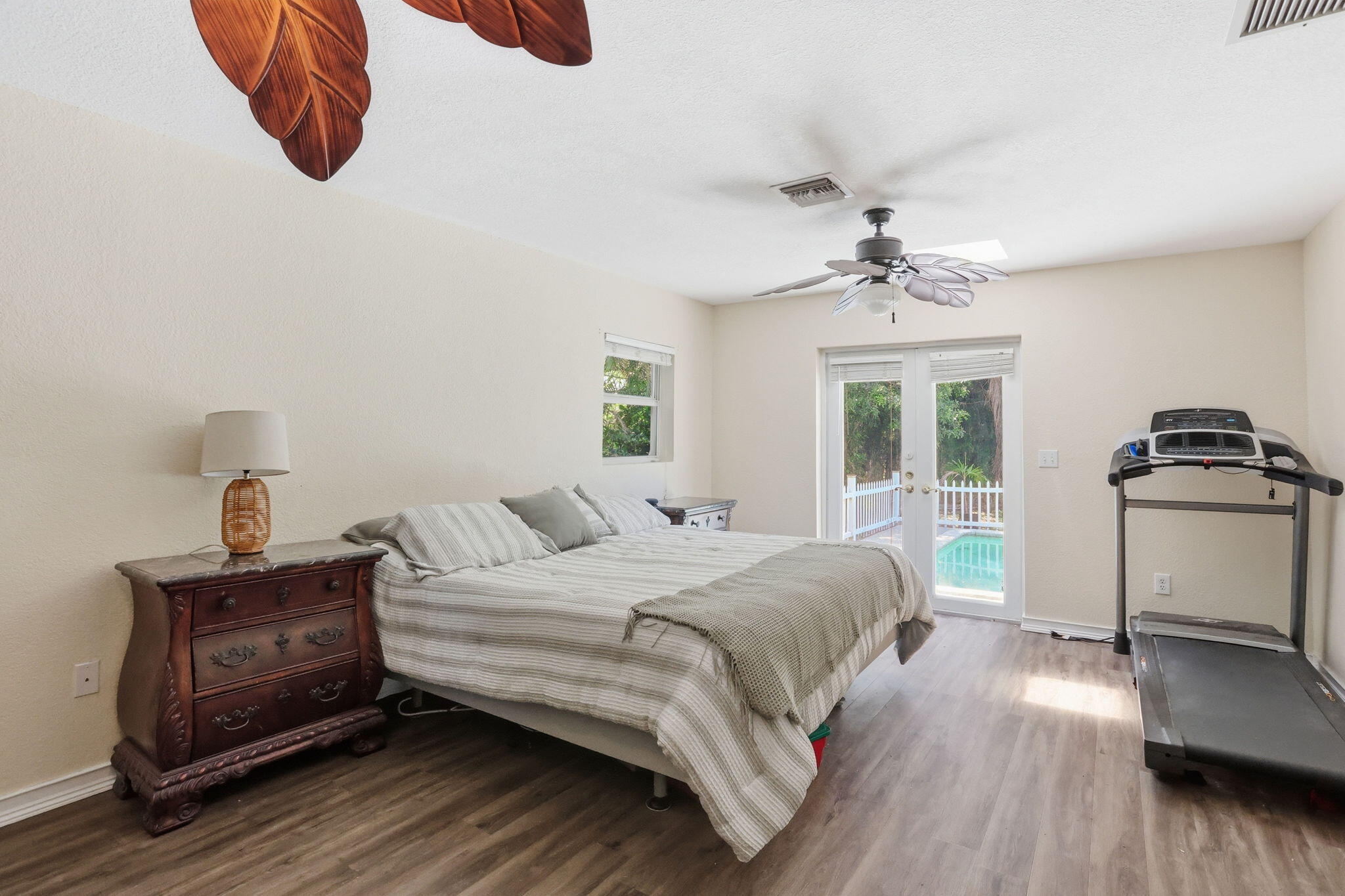 FLORIDA GARDENS 2 - Residential