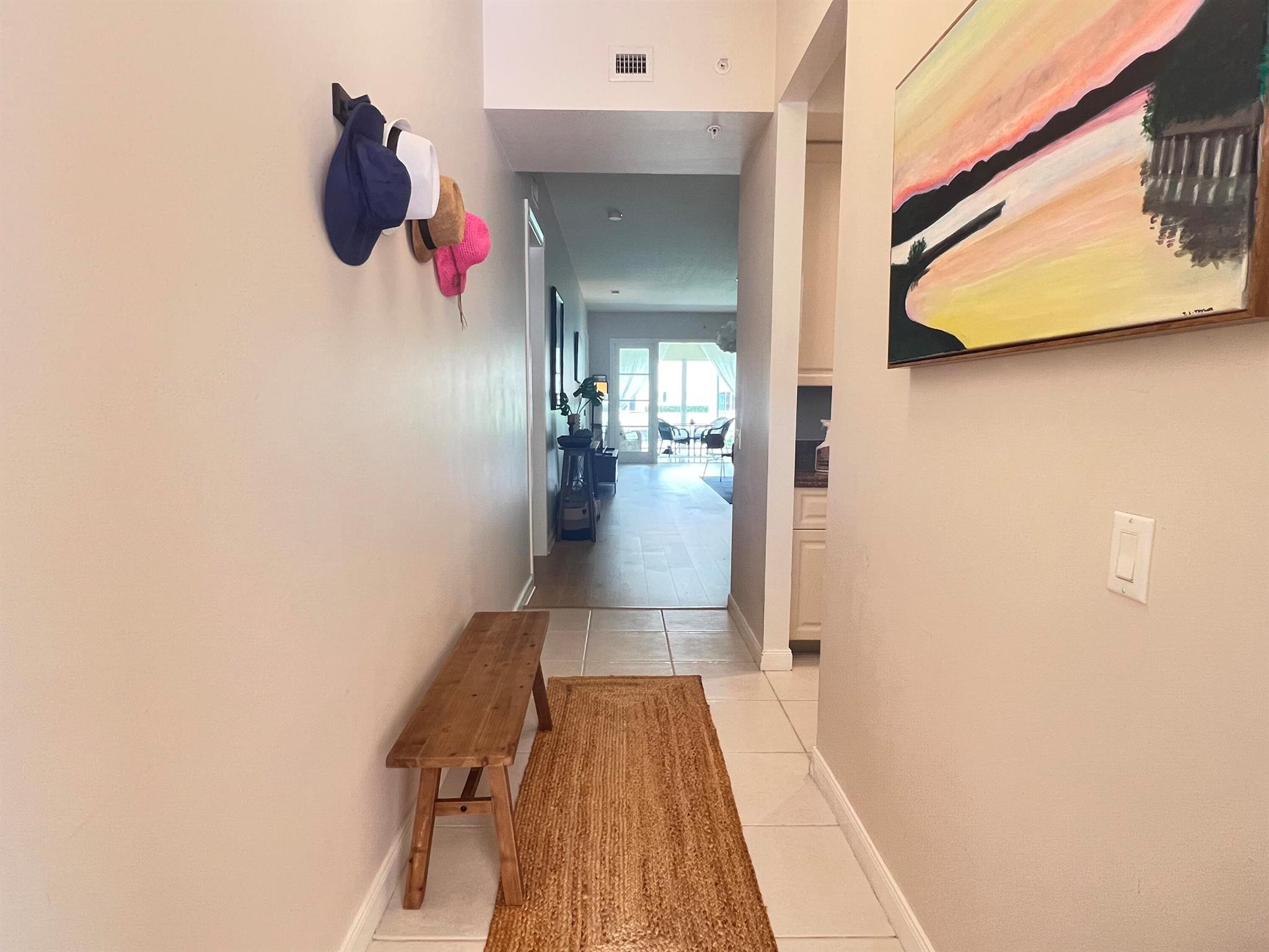 6 Harbour Isle Drive E 103