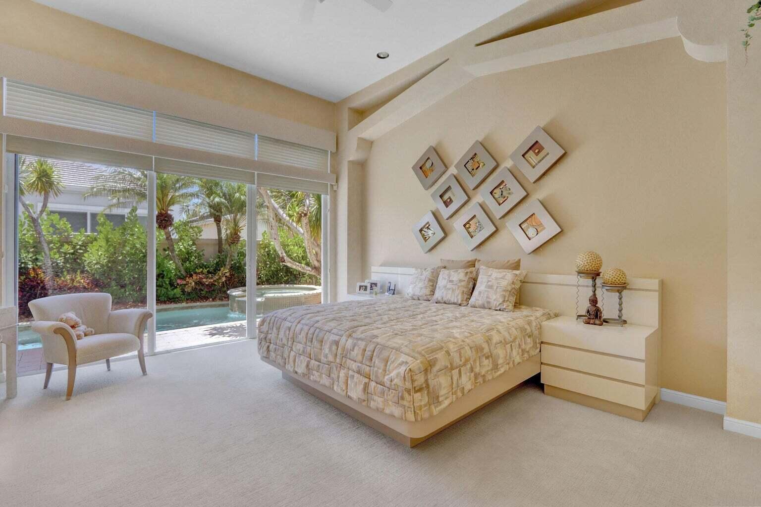MAYFAIR AT WOODFIELD COUNTRY CLUB - Residential Lease
