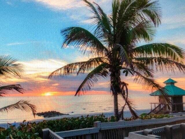 COMPLETELY FULLY FURNISHED 2 BEDROOM 2 BATH CONDO IN A AMZING BEACH LOCATION.