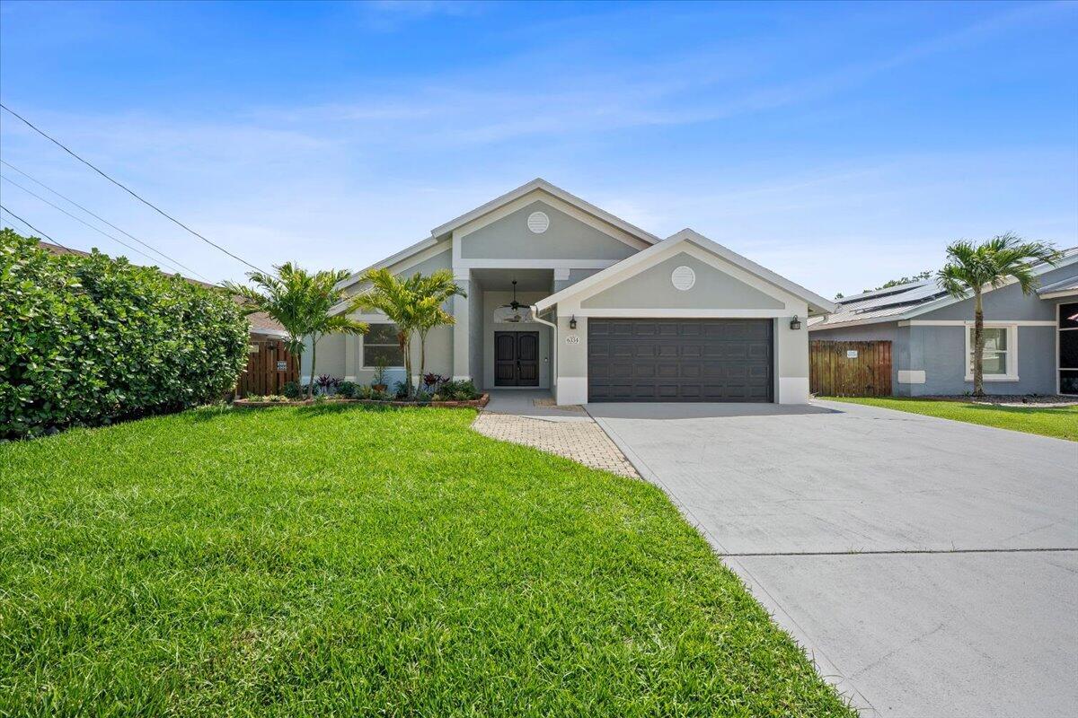 NORTH PALM BEACH HEIGHTS - Residential