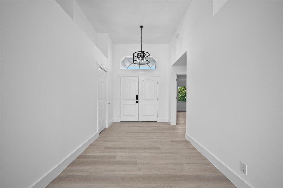 NORTH PALM BEACH HEIGHTS - Residential