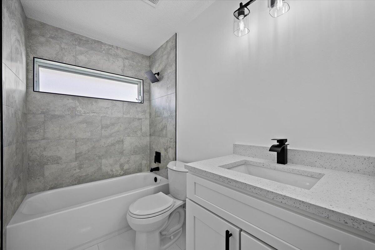 NORTH PALM BEACH HEIGHTS - Residential