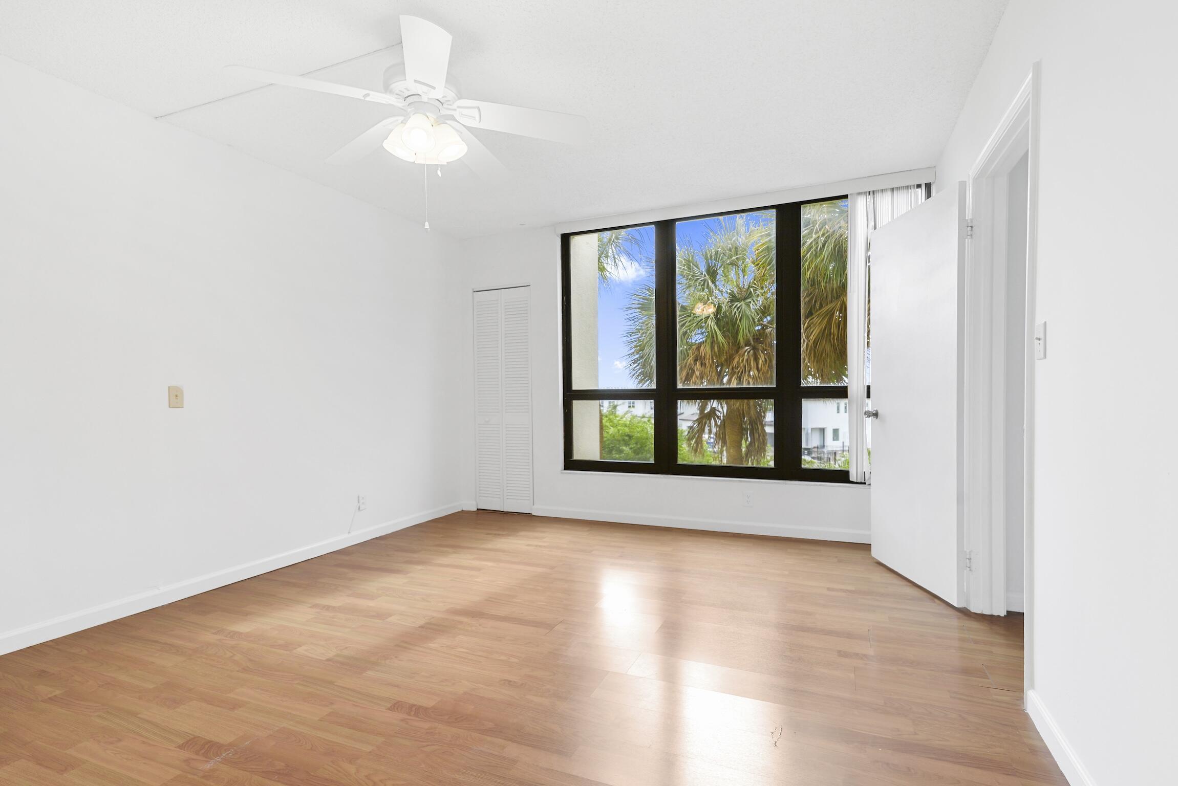WELLESLEY PARK CONDO - Residential
