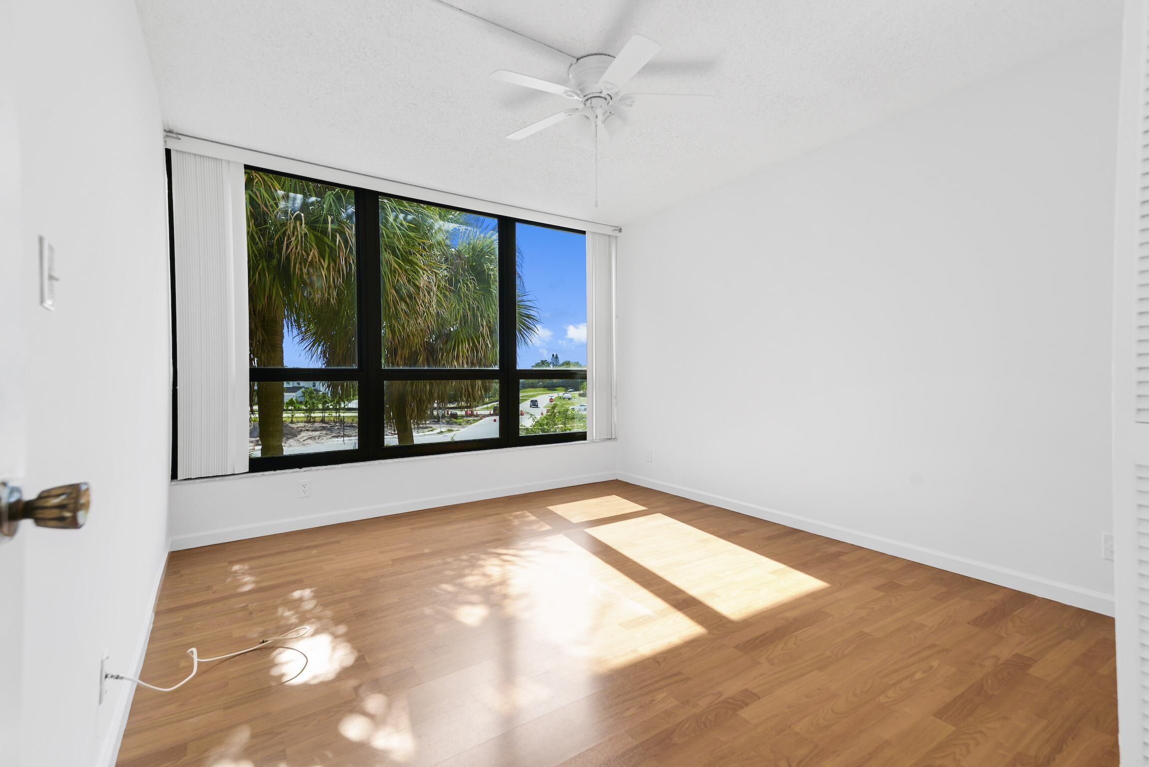 WELLESLEY PARK CONDO - Residential