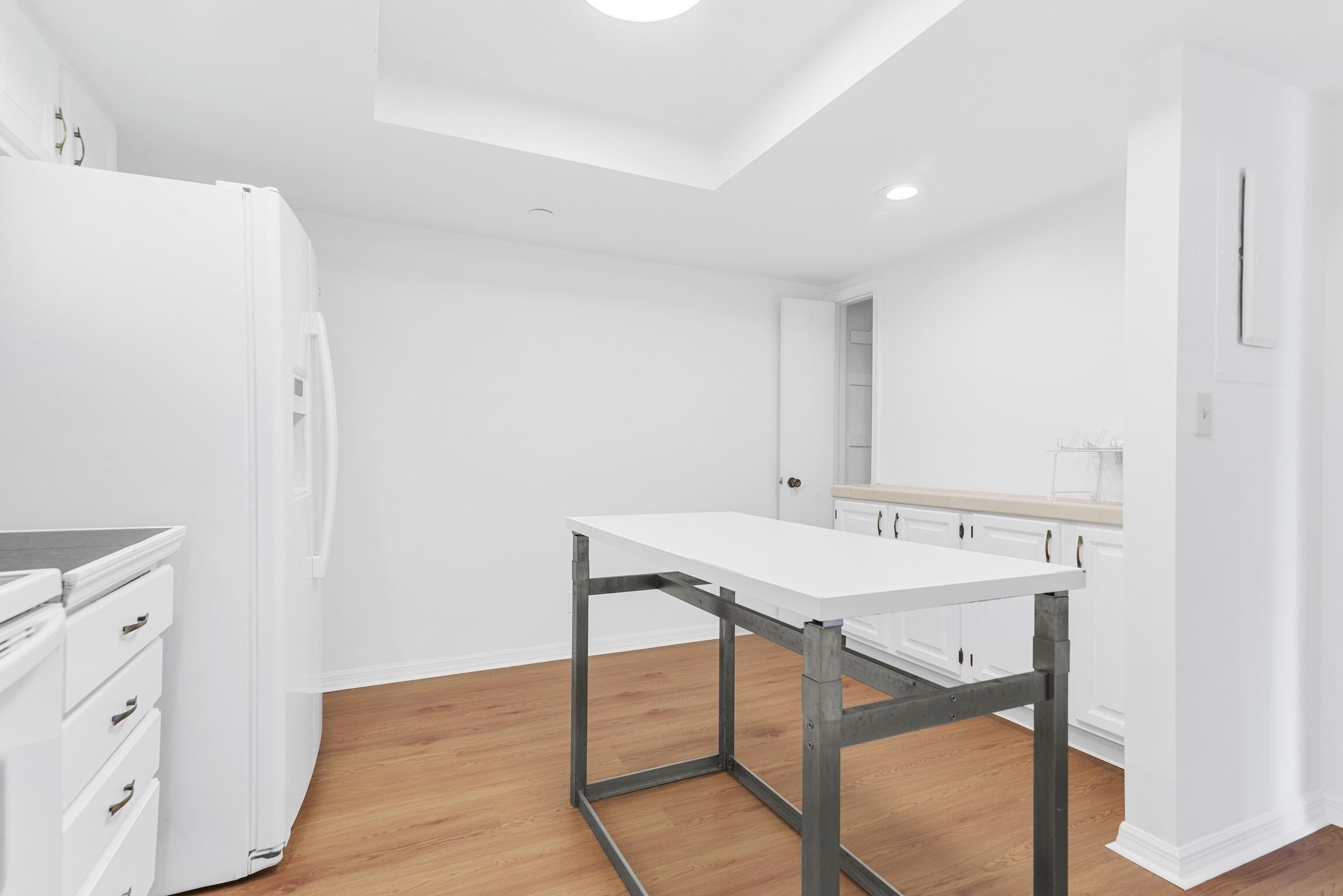 WELLESLEY PARK CONDO - Residential