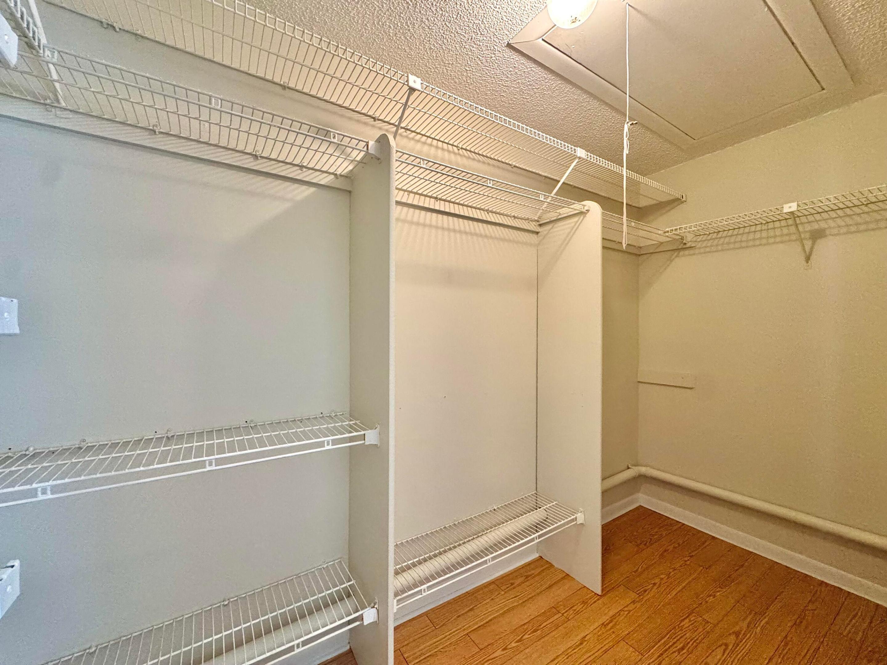 KINGS POINT PIEDMONT CONDOS - Residential