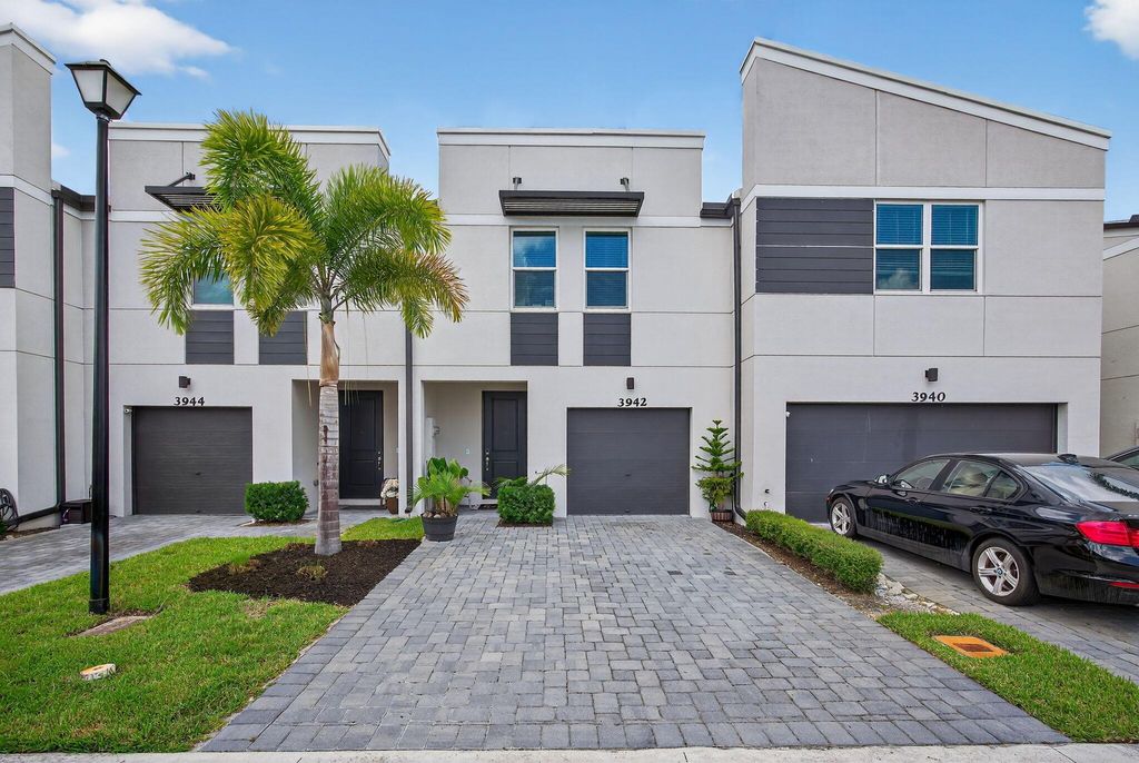 Photo of 3942 SE Caladium Court, Stuart, FL 34997 (MLS # R11113437)