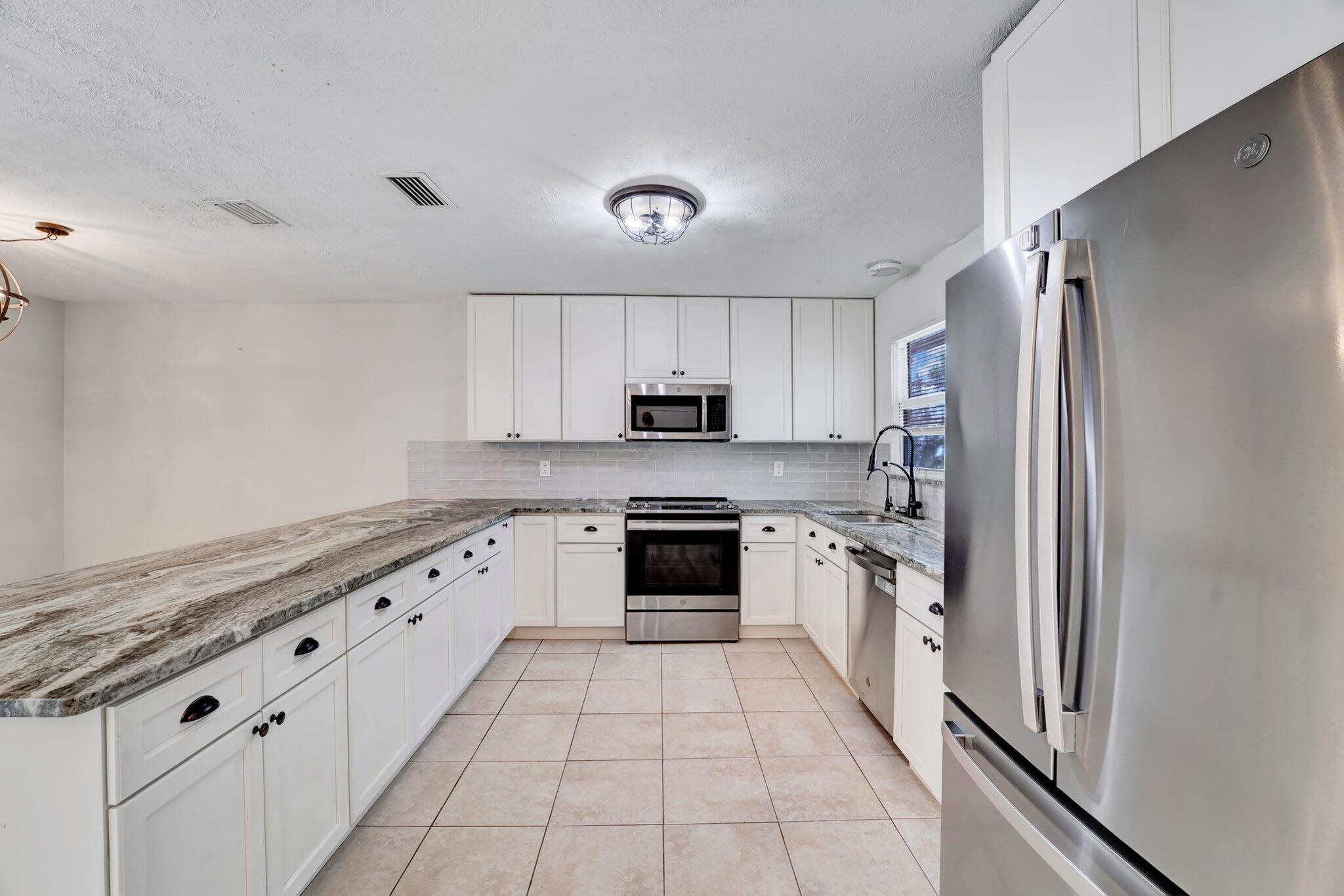 PORT ST LUCIE SECTION 10 - Residential