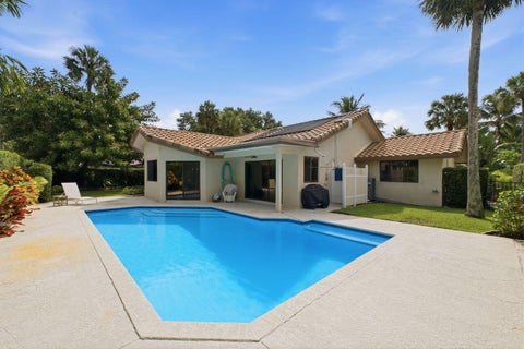 Tiny photo for 2719 Oak Tree Lane, Oakland Park, FL 33309 (MLS # B26049551)