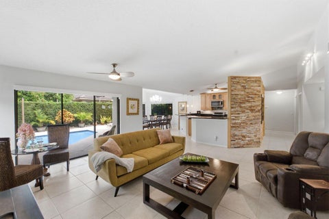 Tiny photo for 2719 Oak Tree Lane, Oakland Park, FL 33309 (MLS # B26049551)