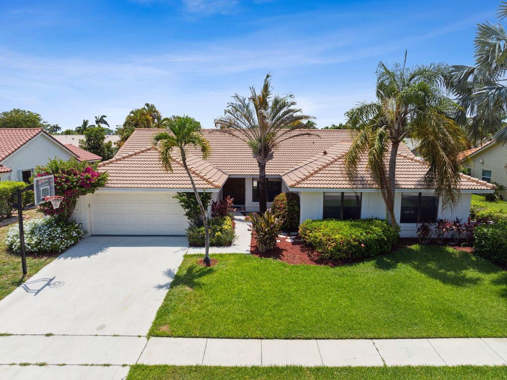 Photo of 22011 Martella Avenue, Boca Raton, FL 33433 (MLS # R10995212)