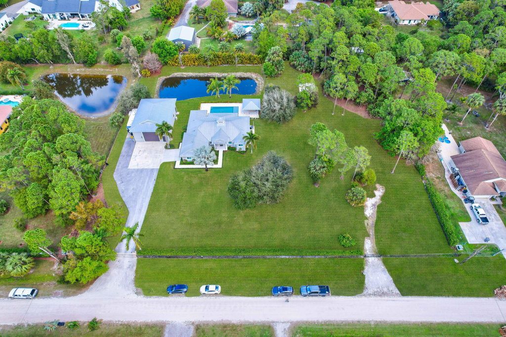 Photo of 12275 185th Street N, Jupiter, FL 33478 (MLS # B26008966)